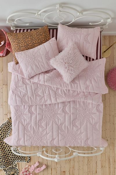Jungalow UO Exclusive Sun & Moon Quilt Set
