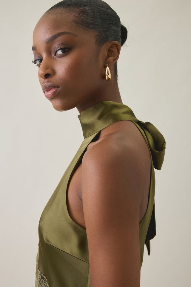 Robe longue à col montant en satin Emmalie de Steve Madden #4