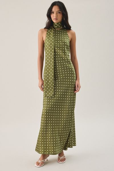 Robe longue en satin avec détail foulard Jaiden de Steve Madden