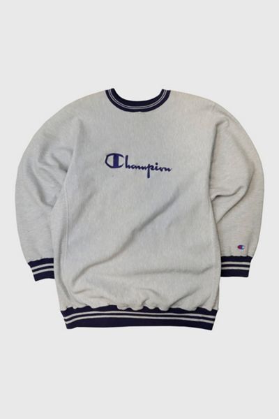 Vintage Champion Reverse Weave Embroidered Sweatshirt