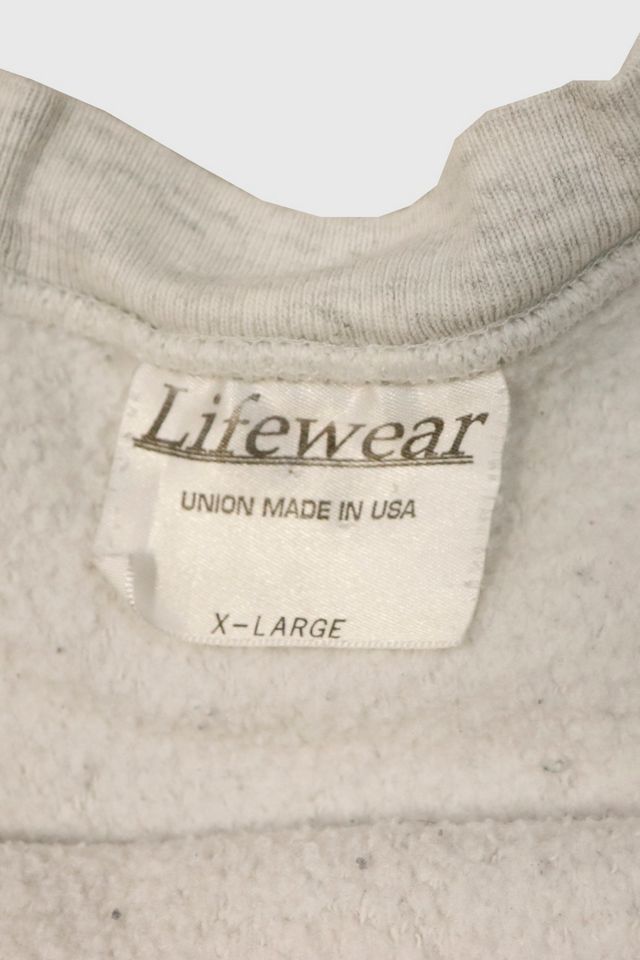 Vintage Lifewear Clayton Basketball Bear Graphic Sweatshirt #1