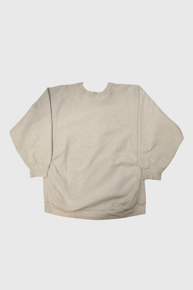 Vintage Lifewear Clayton Basketball Bear Graphic Sweatshirt #4
