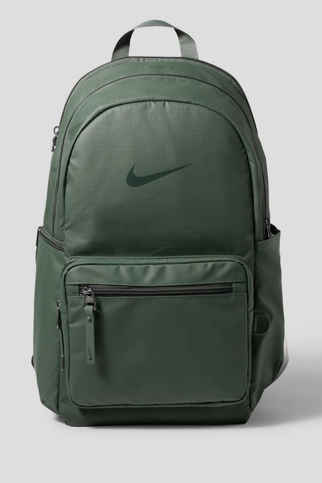 Nike Heritage Eugene Winterized Backpack | Urban Outfitters