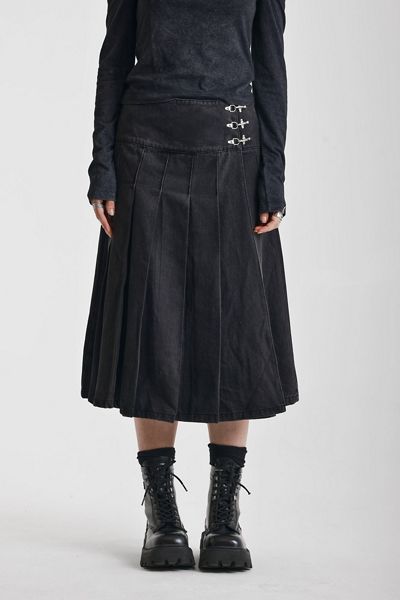 The Ragged Priest Affinity Buckle Detail Pleated Midi Skirt