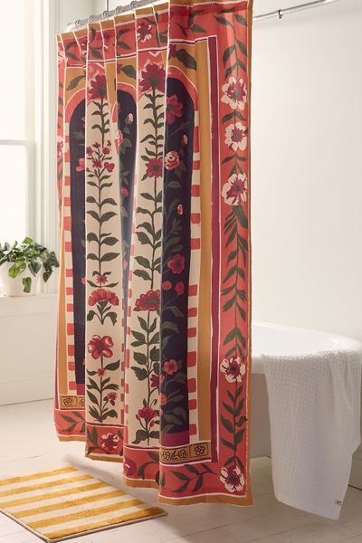 Aria Folk Floral Patterned Shower Curtain