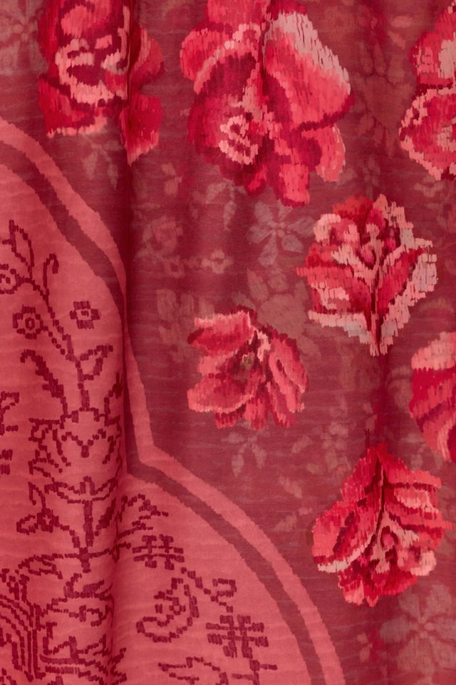 Minerva Floral Patterned Shower Curtain #1