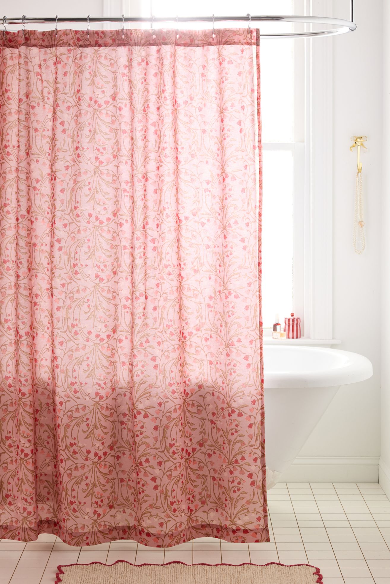 Lily Of The Valley Floral Patterned Shower Curtain - Pink, 72X72