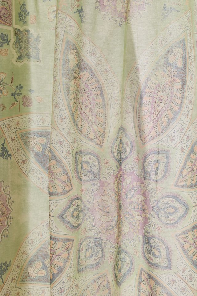 Isla Medallion Patterned Shower Curtain #1