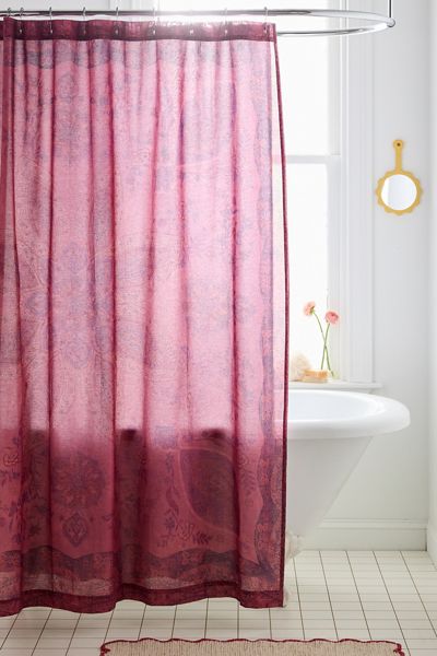 Isla Medallion Patterned Shower Curtain