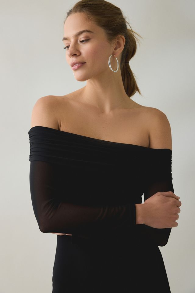 Robe maxi UO Yana en maille à manches longues et épaules dénudées #1