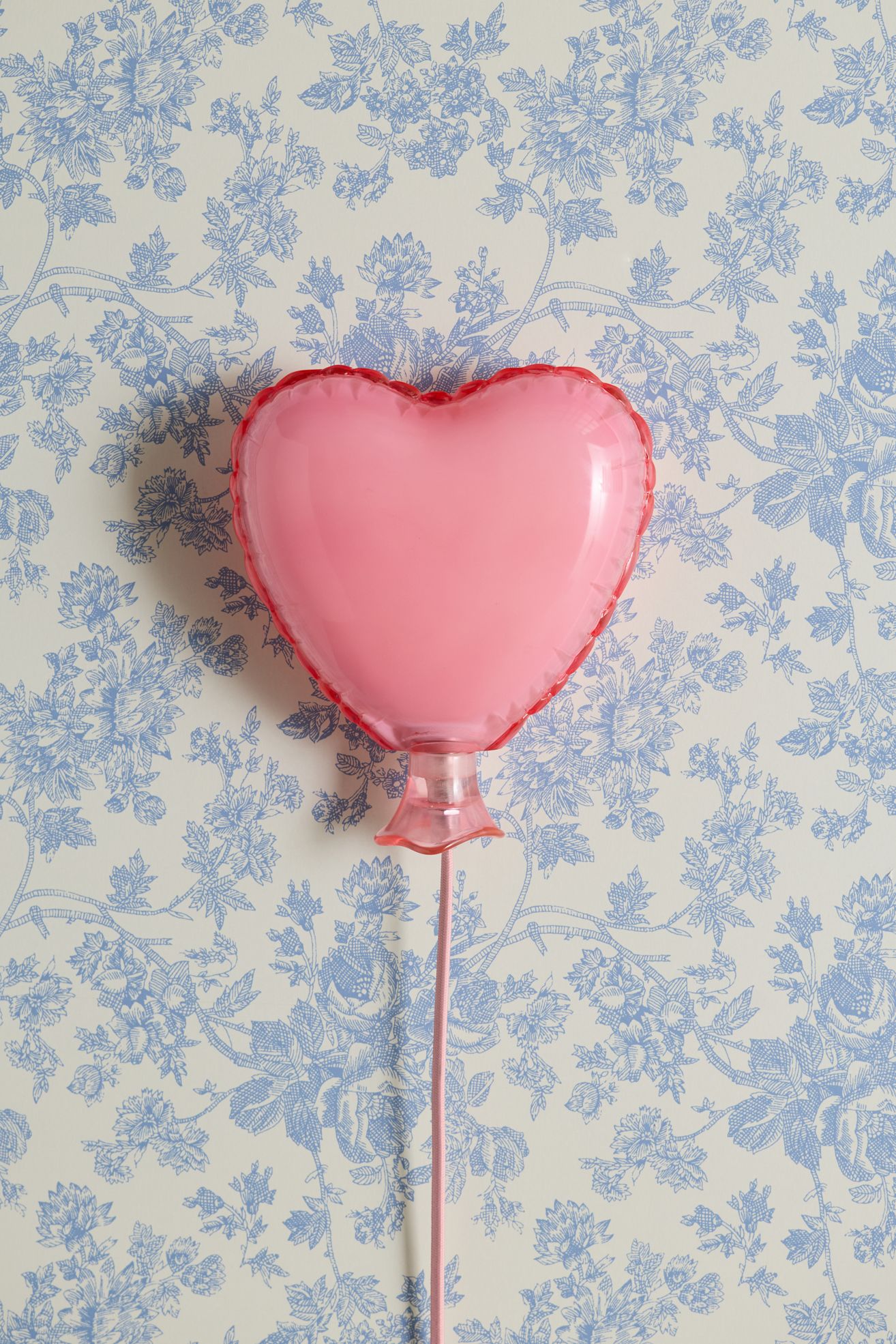 Mylar Heart Balloon Shape Resin Sconce - Pink, ONE SIZE