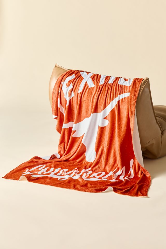 NCAA Alumni Silk-Touch Fleece Throw Blanket #1