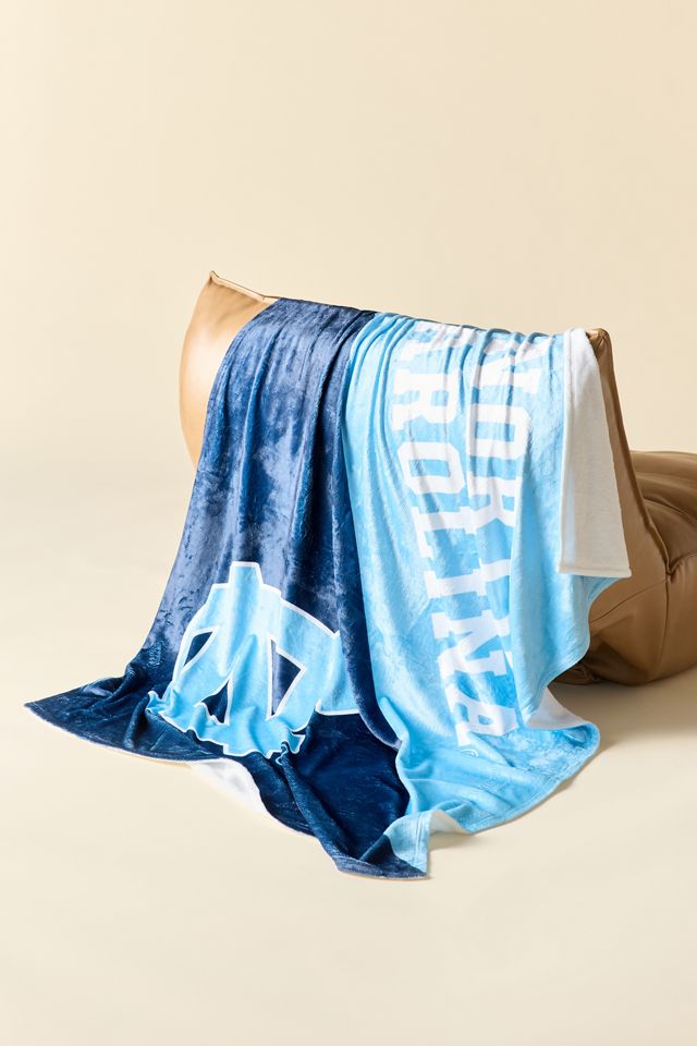 NCAA Halftone Silk-Touch Fleece Throw Blanket #1