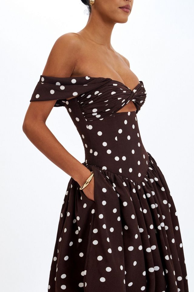 Miss Circle Xandie Polka Dot Off-Shoulder Midi Dress | Urban Outfitters
