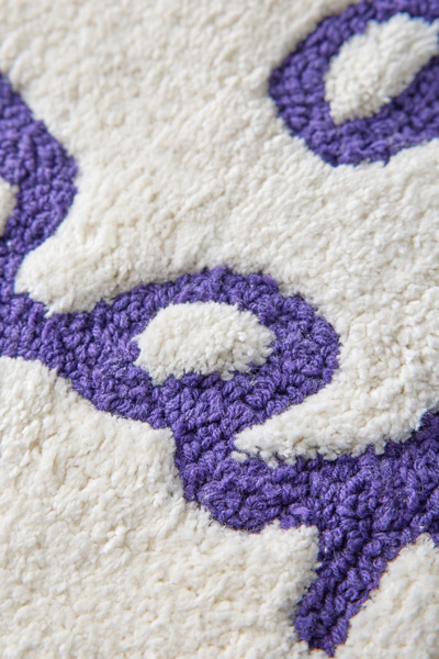 Get Naked Scalloped Bath Mat