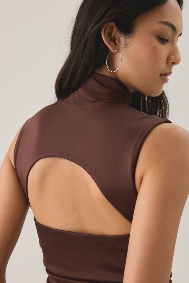Robe longue sans manches à col montant et taille basse froncée Lark de NIA #3