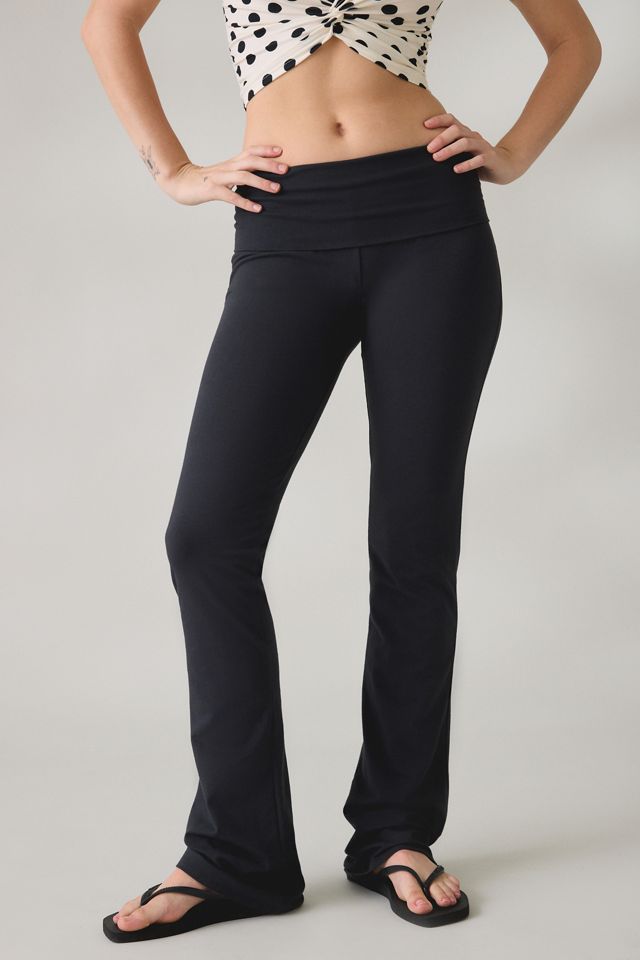 Pantalon ajusté évasé à taille repliée Bec Out From Under #1