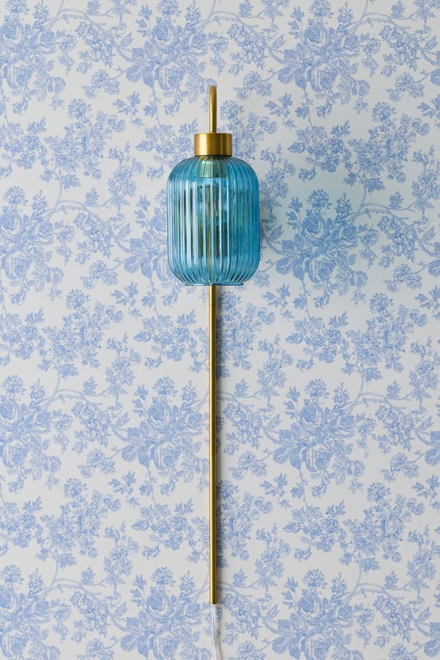 Dara Fluted Glass Sconce #1