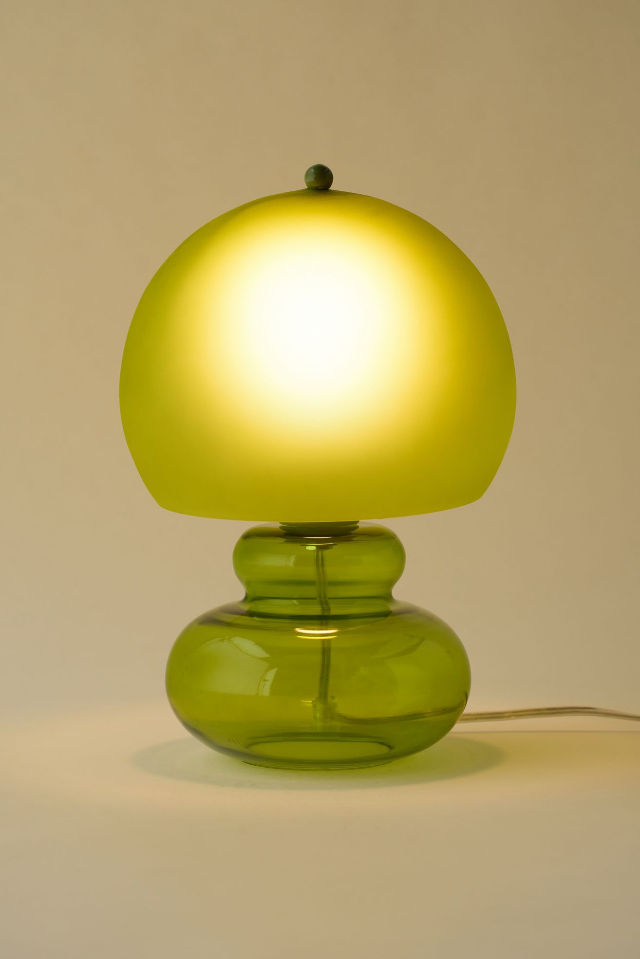 Lucile Glass Table Lamp - Green, ONE SIZE