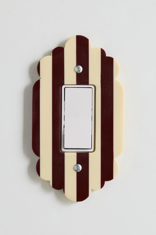 Marnie Scalloped Resin Switch Plate #2