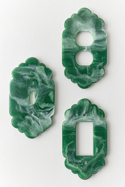 Marnie Scalloped Resin Switch Plate