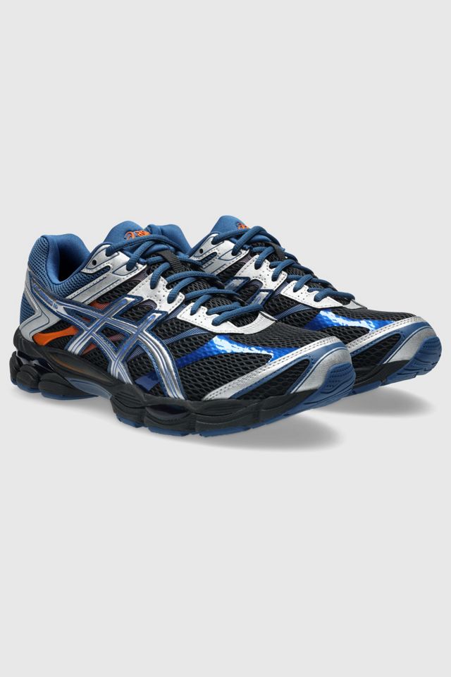 ASICS Gel-Cumulus 16 Sportstyle Sneakers #1