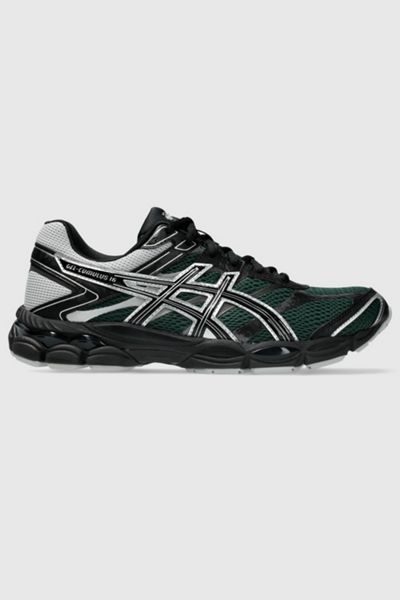 ASICS Gel-Cumulus 16 Sportstyle Sneakers