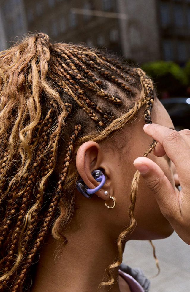 JBL Soundgear Clips Open-Ear True Wireless Earbuds #3