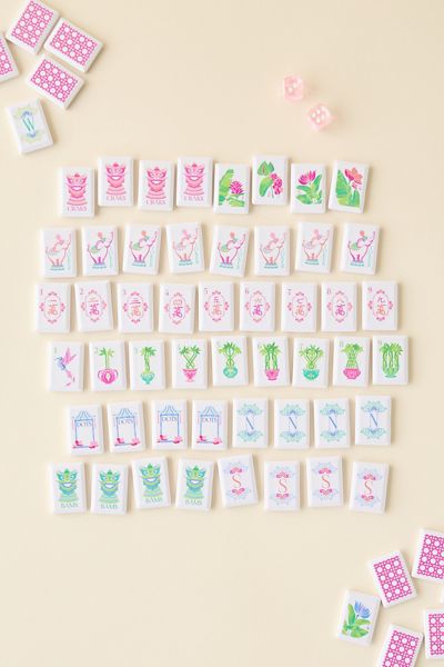 Oh My Mahjong Poppy Debutante Tile Set