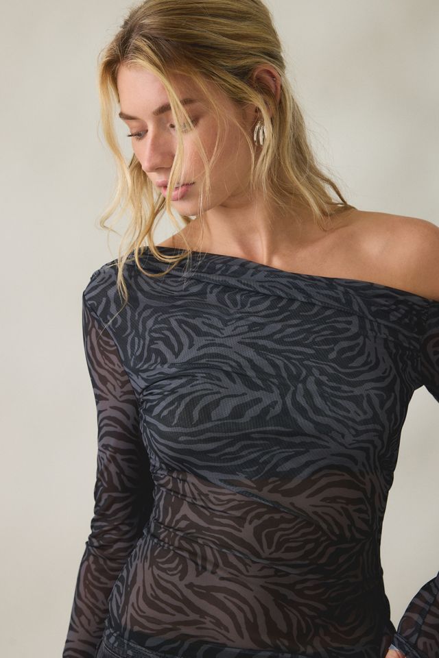 Kimchi Blue Kay Sheer Mesh Asymmetric Off-The-Shoulder Long Sleeve Top #3
