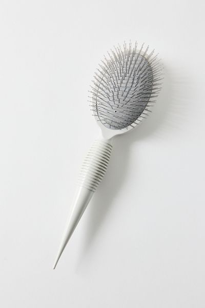 arachne RootRenew™ Hairbrush