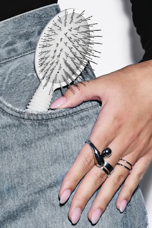arachne Mini RootRenew™ Hairbrush #2