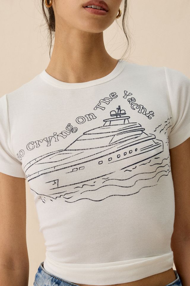 T-shirt ajusté graphique No Crying On The Yacht #2