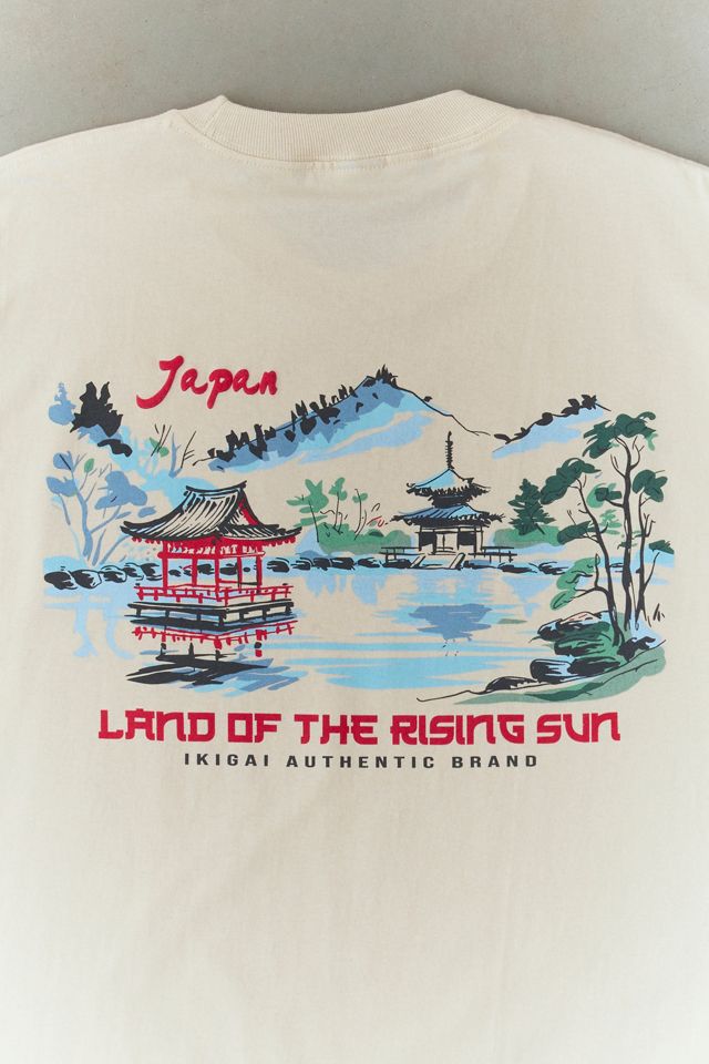 Japan Watercolor Graphic Tee | Urban Outfitters