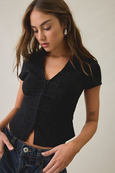 BDG Tori Short Sleeve Frog Button-Down Shirt