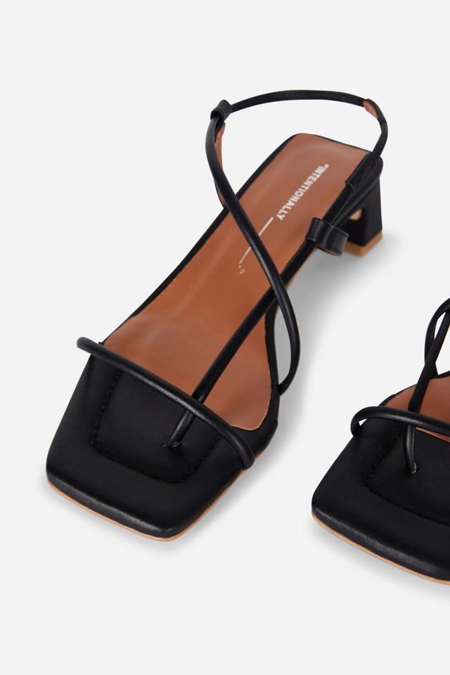 Intentionally Blank Anca Heel #3
