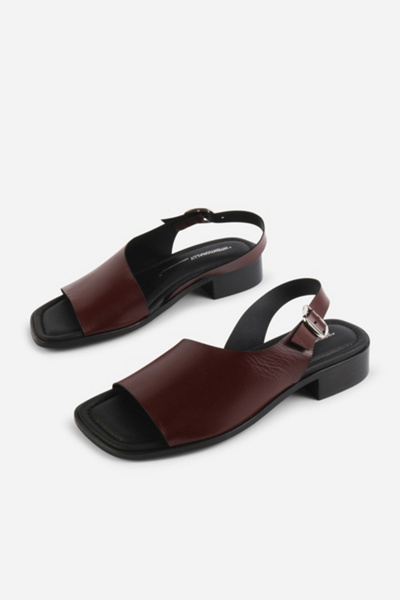 Intentionally Blank Alma Flat Slingback Sandal