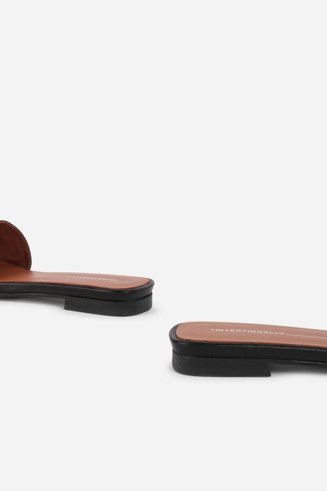 Intentionally Blank Cocktail Leather Slide #3