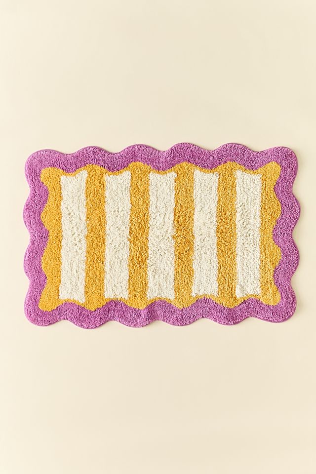 Striped Scalloped Tufted Bath Mat #1