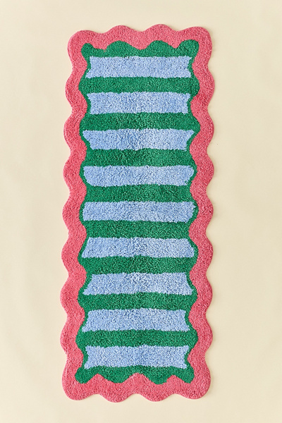 Striped Scalloped Tufted Bath Mat