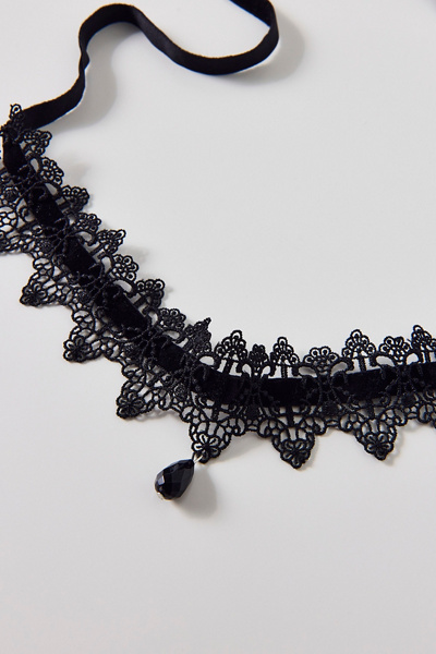 Ascendant Ribbon Lace Choker Necklace