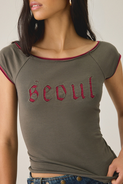 Seoul Cutout Graphic Double Layer Boatneck Baby Tee