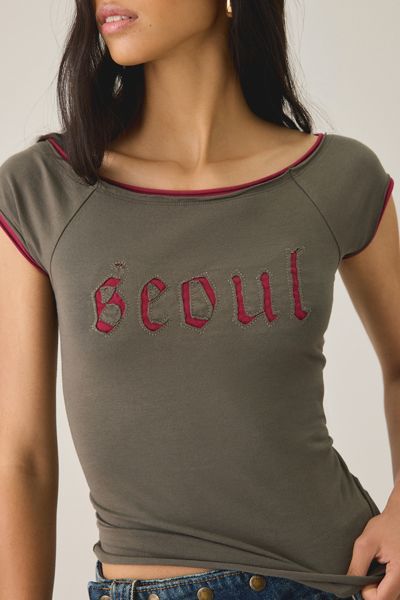 Seoul Cutout Graphic Double Layer Boatneck Baby Tee
