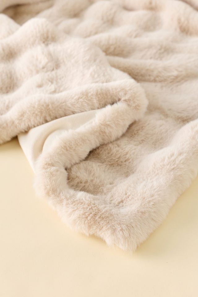 Lollie Cozy Faux Fur Throw Blanket #2