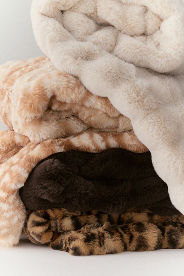 Lollie Cozy Faux Fur Throw Blanket #3