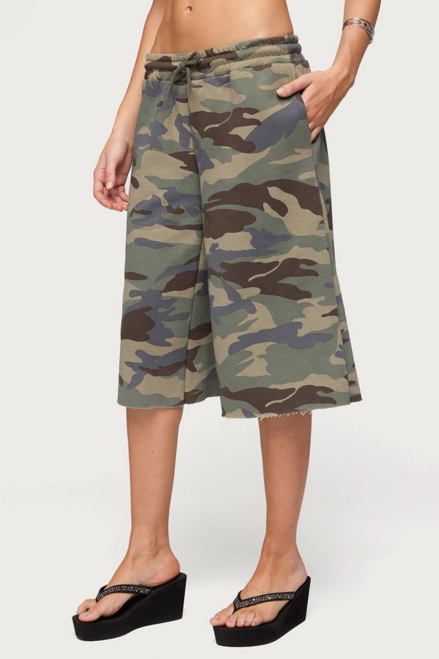 Edikted Camo Rush Oversized Bermuda Shorts #2