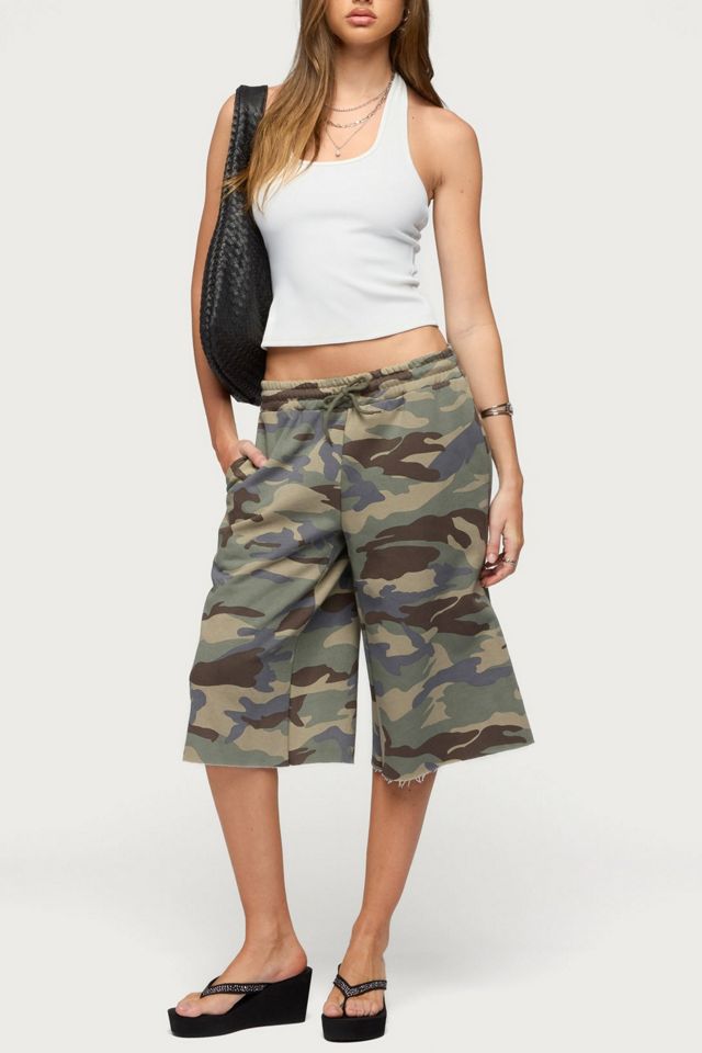 Edikted Camo Rush Oversized Bermuda Shorts #4