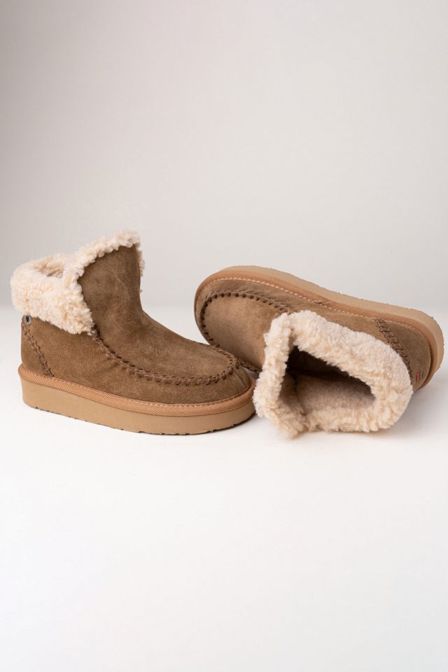 Minnetonka Chandra Suede Berber Lined Ankle Boots #2