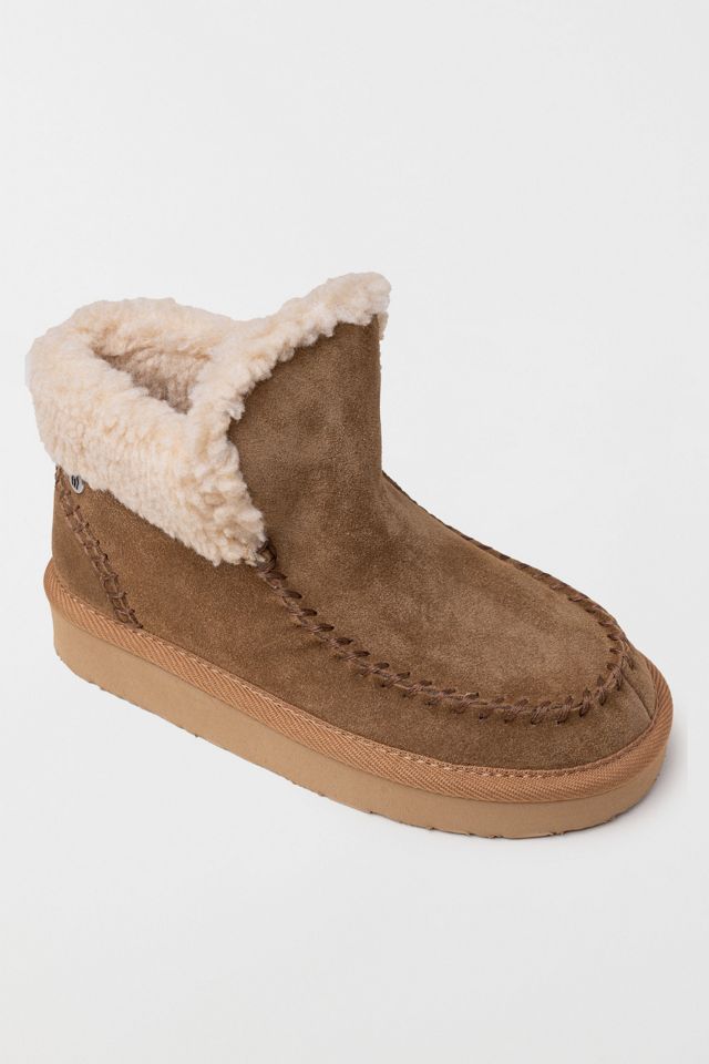 Minnetonka Chandra Suede Berber Lined Ankle Boots #3