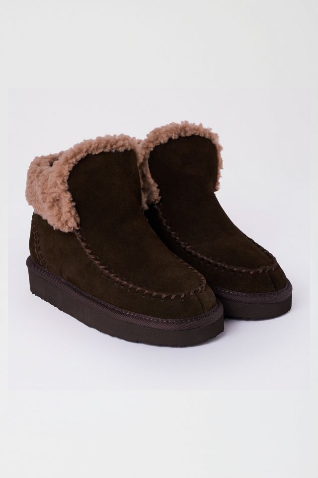 Minnetonka Chandra Suede Berber Lined Ankle Boots #2